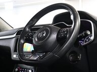 MG ZS EXCITE 12