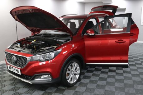 MG ZS EXCITE 16