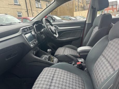 MG ZS EXCITE 15