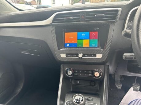 MG ZS EXCITE 13