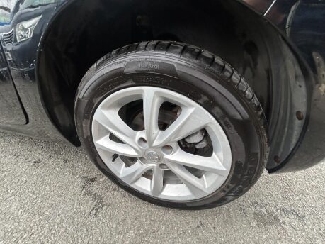 Vauxhall Corsa SE PREMIUM 16