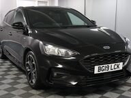 Ford Focus ST-LINE X 31