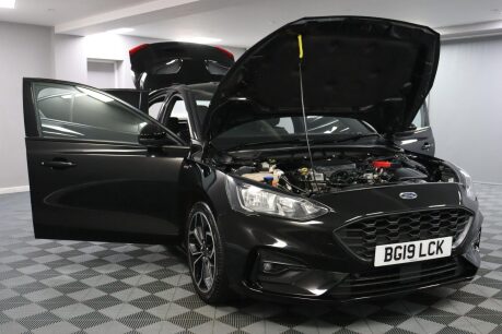 Ford Focus ST-LINE X 16