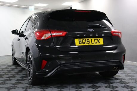 Ford Focus ST-LINE X 30