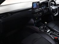 Ford Focus ST-LINE X 35
