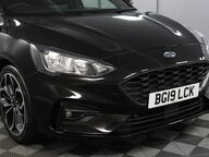 Ford Focus ST-LINE X 27