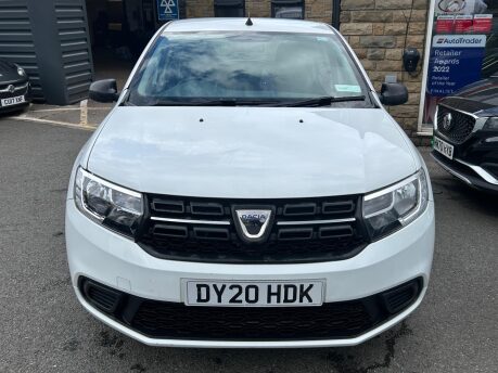 Dacia Sandero ESSENTIAL SCE 4