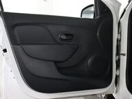 Dacia Sandero ESSENTIAL SCE 41