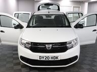Dacia Sandero ESSENTIAL SCE 7