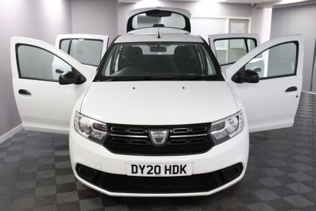 Dacia Sandero ESSENTIAL SCE 7
