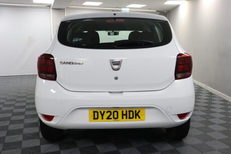 Dacia Sandero ESSENTIAL SCE 8