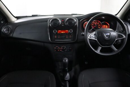 Dacia Sandero ESSENTIAL SCE 38