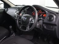 Dacia Sandero ESSENTIAL SCE 4