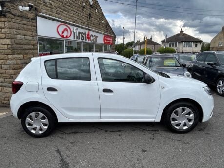 Dacia Sandero ESSENTIAL SCE 7