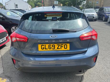 Ford Focus TITANIUM TDCI 9