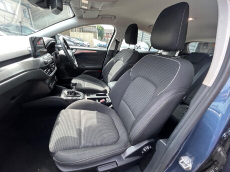 Ford Focus TITANIUM TDCI 21