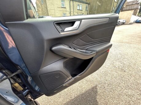 Ford Focus TITANIUM TDCI 17