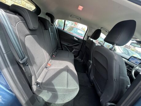 Ford Focus TITANIUM TDCI 14
