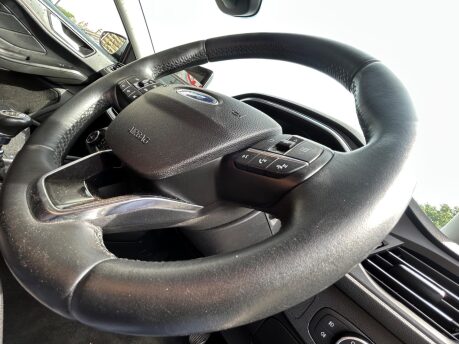 Ford Focus TITANIUM TDCI 20
