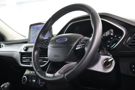 Ford Focus ZETEC 37