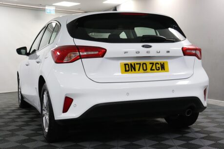 Ford Focus ZETEC 18