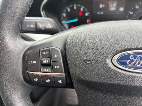 Ford Focus ZETEC 12