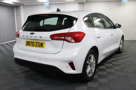 Ford Focus ZETEC 23
