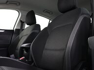Ford Focus ZETEC 39