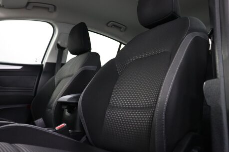 Ford Focus ZETEC 39