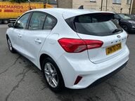 Ford Focus ZETEC 6