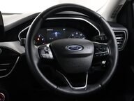 Ford Focus ZETEC 38