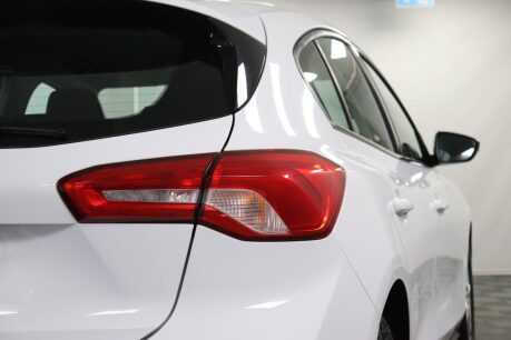 Ford Focus ZETEC 41