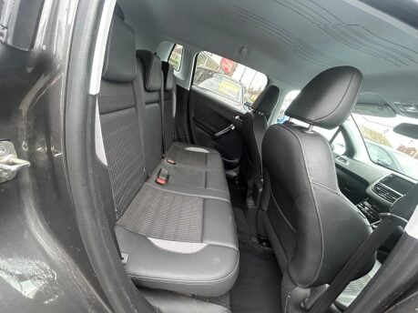 Peugeot 2008 PURETECH ALLURE 12