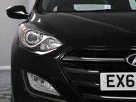 Hyundai i30 CRDI SE BLUE DRIVE 26