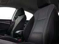 Hyundai i30 CRDI SE BLUE DRIVE 36