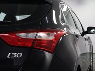 Hyundai i30 CRDI SE BLUE DRIVE 24