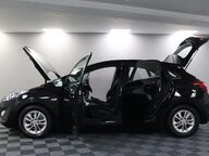 Hyundai i30 CRDI SE BLUE DRIVE 5
