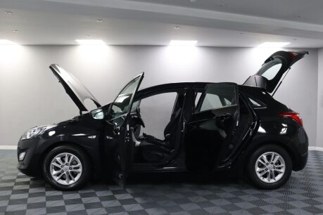 Hyundai i30 CRDI SE BLUE DRIVE 5