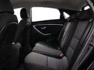 Hyundai i30 CRDI SE BLUE DRIVE 40