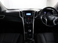 Hyundai i30 CRDI SE BLUE DRIVE 39