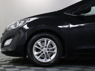 Hyundai i30 CRDI SE BLUE DRIVE 28