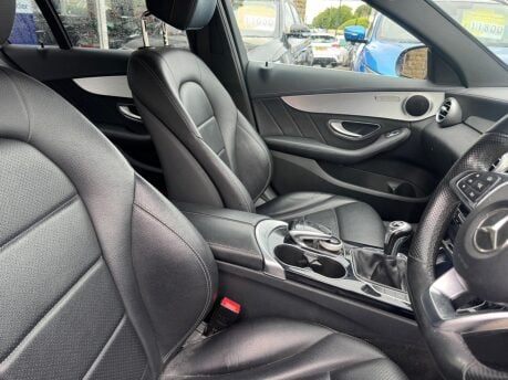 Mercedes-Benz C Class C220 BLUETEC AMG LINE 9