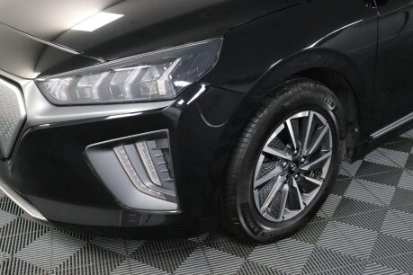 Hyundai IONIQ PREMIUM 33