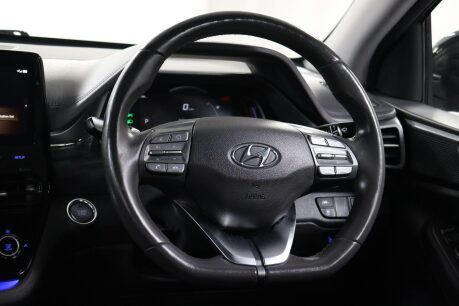 Hyundai IONIQ PREMIUM 46