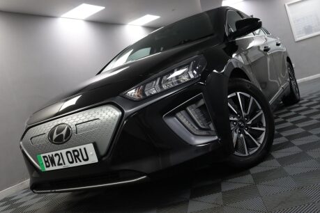 Hyundai IONIQ PREMIUM 32
