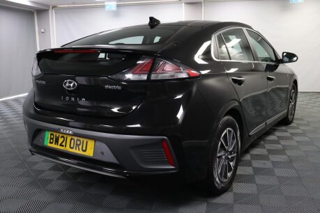 Hyundai IONIQ PREMIUM 12