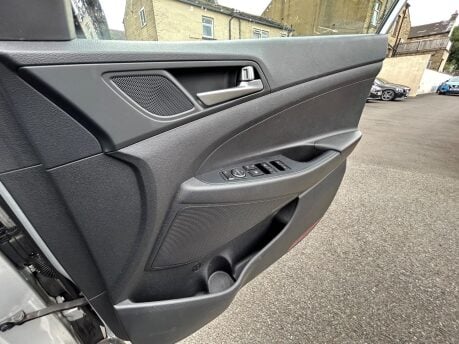 Hyundai TUCSON GDI S BLUE DRIVE 14