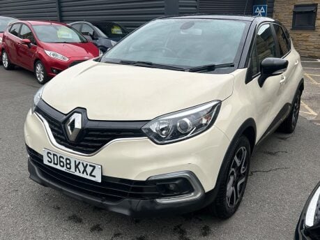 Renault Captur ICONIC TCE 5