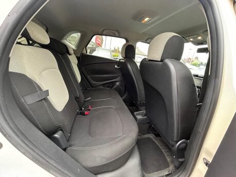 Renault Captur ICONIC TCE 12