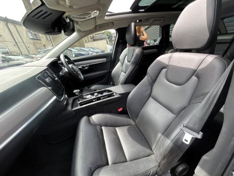 Volvo V90 T4 MOMENTUM PRO 17